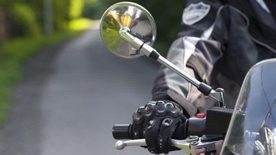 Kenapa Rem ABS Motor Terasa Bergetar Saat Pengereman Mendadak